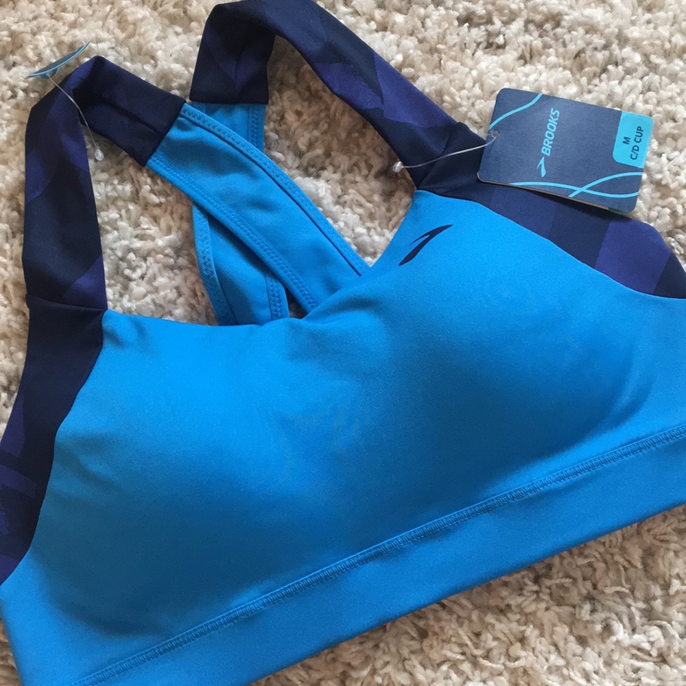 NWT- Brooks UpLift Crossback Running Bra